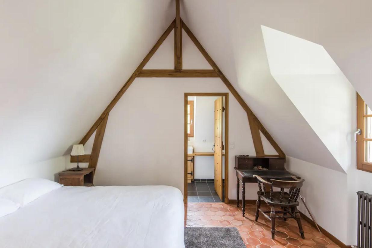 Picturesque De 4 Chambres, Pays D'auge *